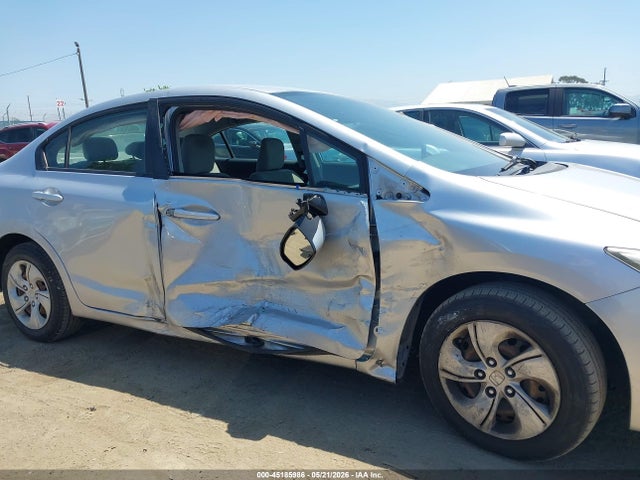 2013 Honda CIVIC LX — миниатюра 17