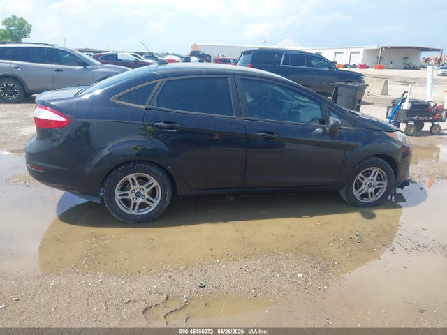 صورة مصغرة 13 لـ 2017 FORD FIESTA SE