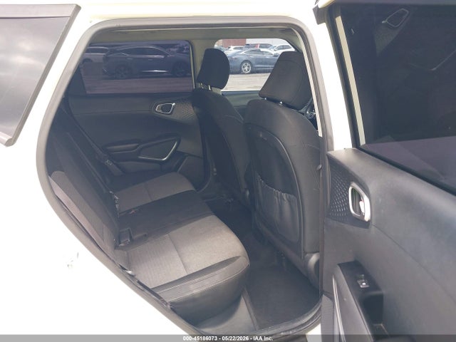 صورة 8 لـ 2021 KIA SOUL EX