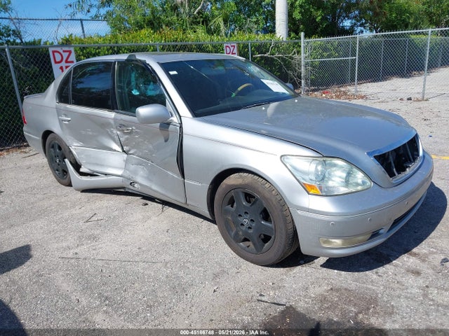 2004 LEXUS LS 