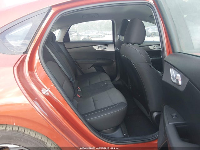 2023 KIA FORTE LXS photo 8