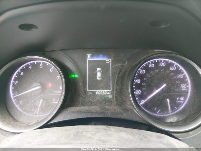 2021 Toyota CAMRY SE photo 7