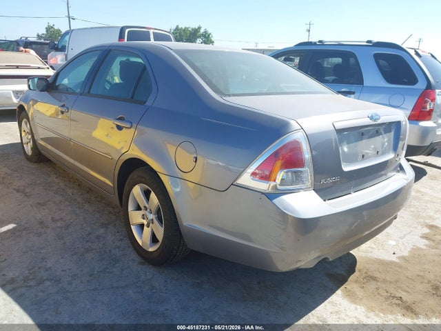 FORD FUSION SE - 3