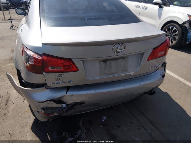 2006 Lexus IS 250 — фото 6