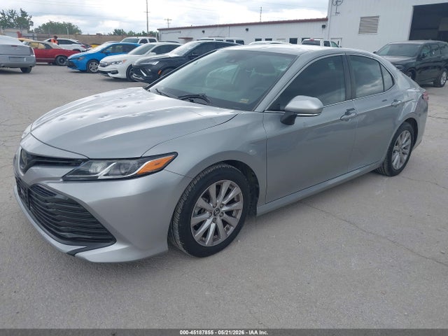 صورة 2 لـ 2019 Toyota CAMRY LE