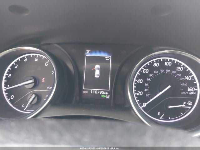 صورة 7 لـ 2019 Toyota CAMRY LE