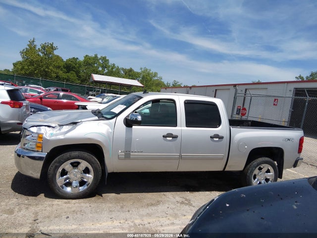 2013 Chevrolet SILVERADO 1500 LT — миниатюра 14