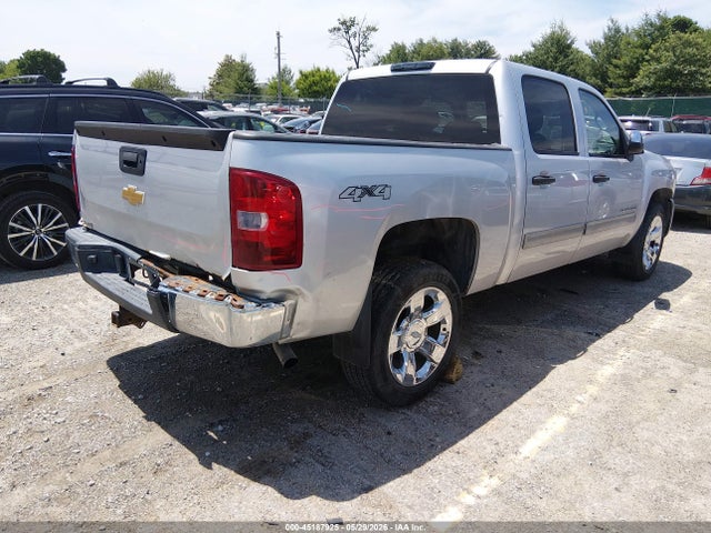 2013 Chevrolet SILVERADO 1500 LT — фото 4
