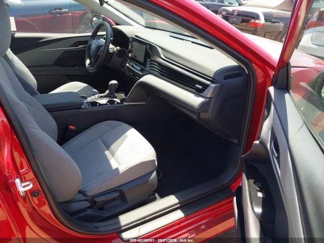 2026 Toyota CAMRY LE photo 5