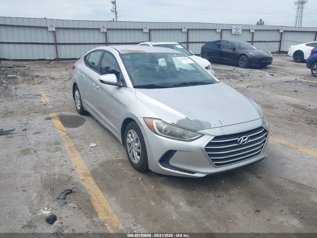 2017 HYUNDAI ELANTRA SE