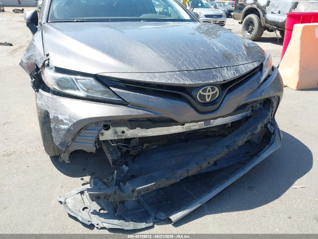 2018 Toyota CAMRY LE 缩略图 17