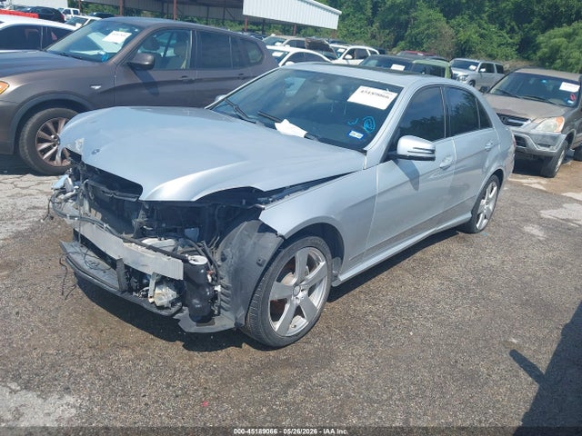 2011 Mercedes-BENZ E 350 照片 2