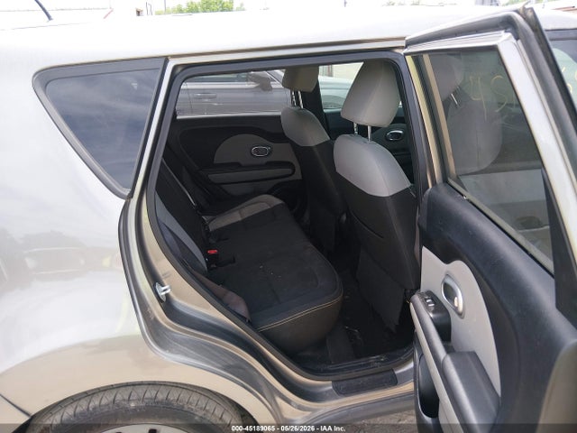 2014 KIA SOUL + 照片 8