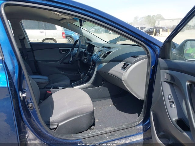 2016 Hyundai ELANTRA SE 照片 5