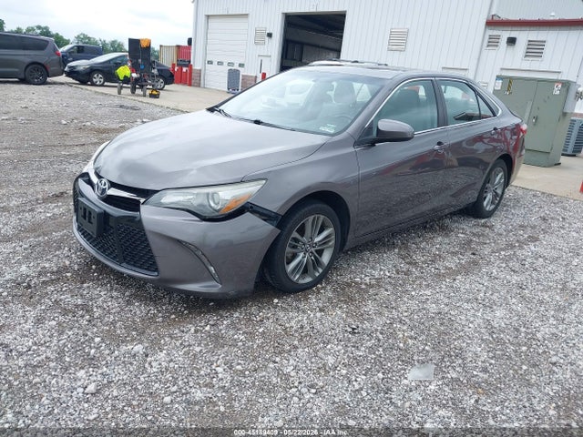 2017 Toyota CAMRY SE 照片 2