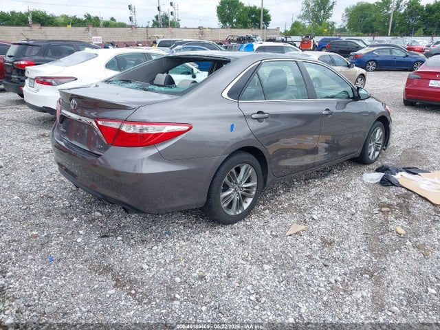2017 Toyota CAMRY SE 照片 4