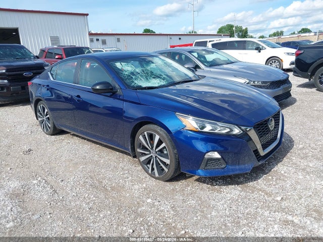 2022 NISSAN ALTIMA SR FWD