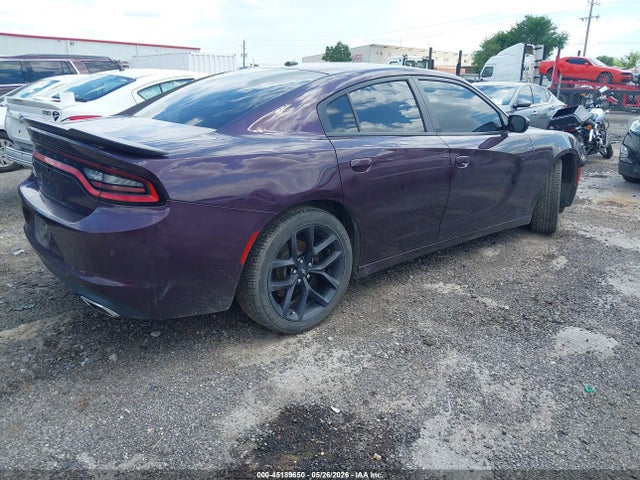 2021 Dodge CHARGER SXT RWD 照片 4