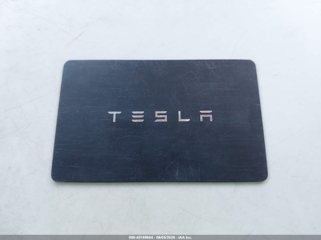 صورة 10 لـ 2022 Tesla MODEL 3 PERFORMANCE DUAL MOTOR ALL-WHEEL DRIVE