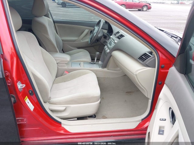 2011 Toyota CAMRY LE 照片 5