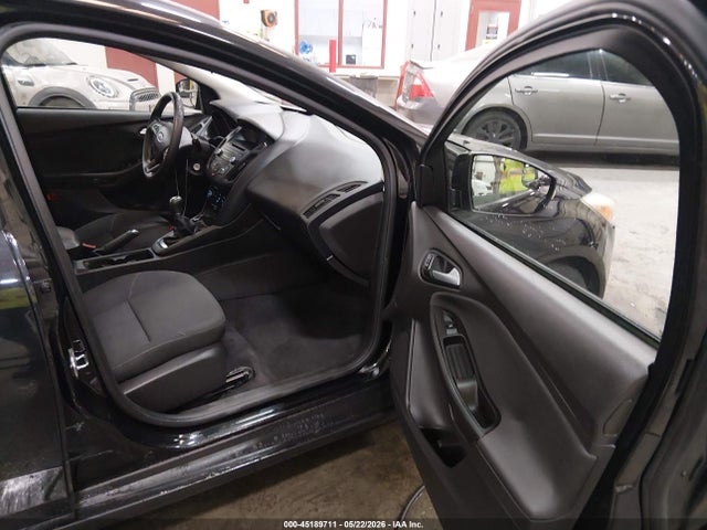 صورة 5 لـ 2015 FORD FOCUS SE