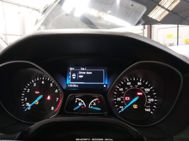 صورة 7 لـ 2015 FORD FOCUS SE