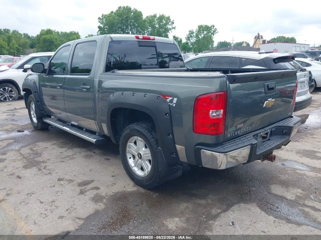 صورة 3 لـ 2011 Chevrolet SILVERADO 1500 LTZ