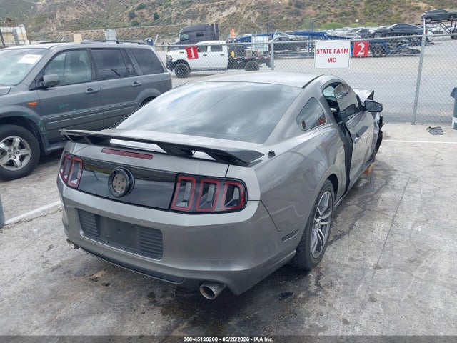 صورة 4 لـ 2014 FORD MUSTANG V6