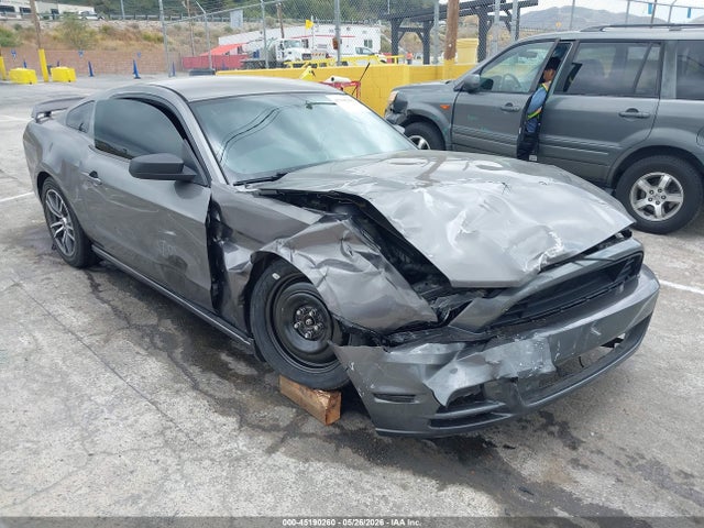 صورة 6 لـ 2014 FORD MUSTANG V6