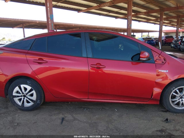 2018 Toyota PRIUS TWO thumbnail 13