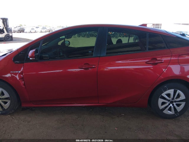 2018 Toyota PRIUS TWO thumbnail 14