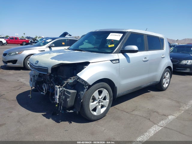 2017 KIA SOUL photo 2