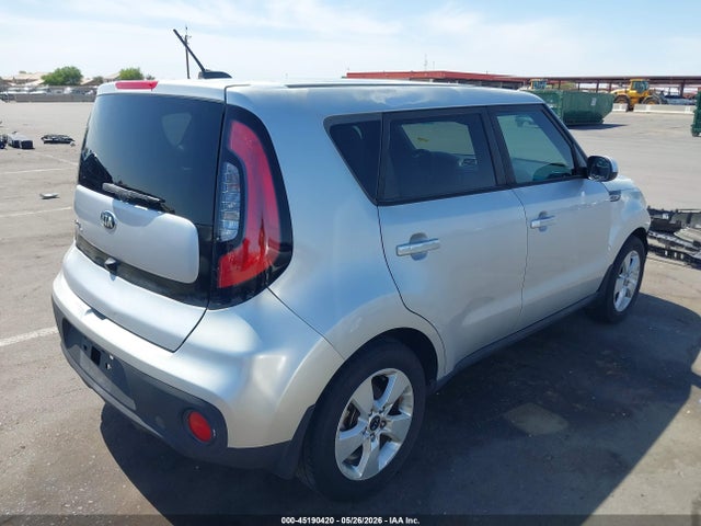 2017 KIA SOUL photo 4