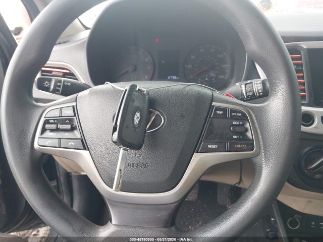 2019 HYUNDAI ACCENT SE 11