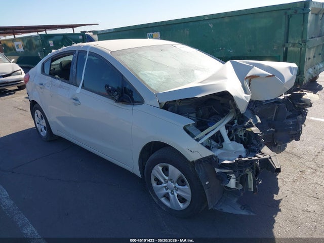 2015 KIA FORTE LX