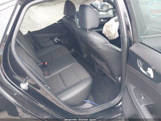 صورة 8 لـ 2021 KIA FORTE GT-LINE