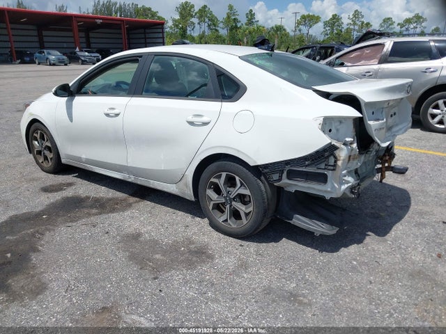 صورة 3 لـ 2021 KIA FORTE LXS