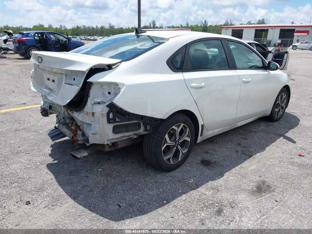 صورة 4 لـ 2021 KIA FORTE LXS