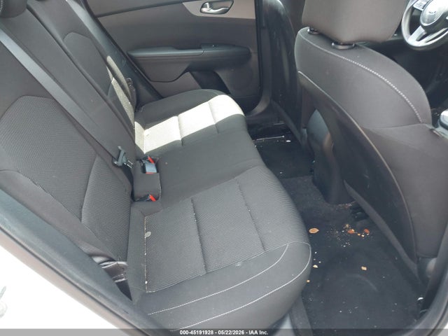 صورة 8 لـ 2021 KIA FORTE LXS