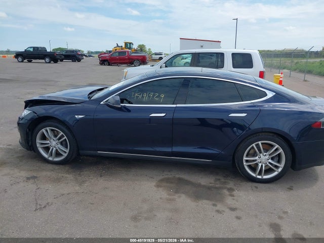 2015 Tesla MODEL S 60/70/85 缩略图 15