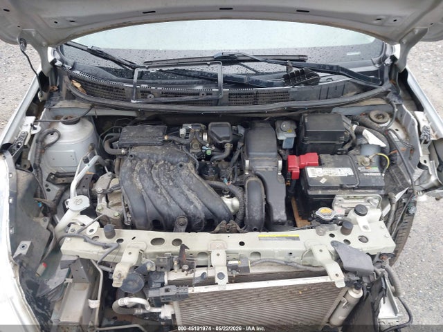 2012 Nissan VERSA 1.6 SV 照片 10