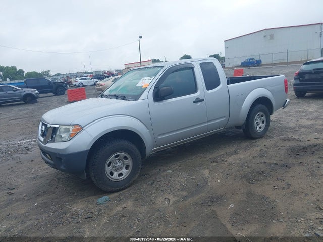 صورة 2 لـ 2015 Nissan FRONTIER S