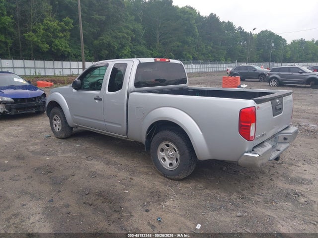 صورة 3 لـ 2015 Nissan FRONTIER S
