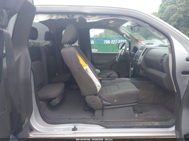 صورة 8 لـ 2015 Nissan FRONTIER S