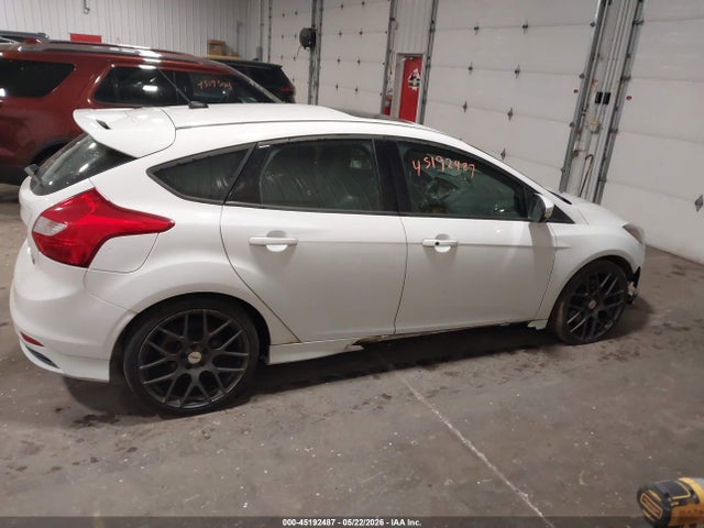 صورة مصغرة 14 لـ 2013 FORD FOCUS ST