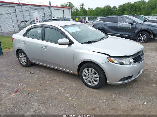 2010 KIA FORTE LX