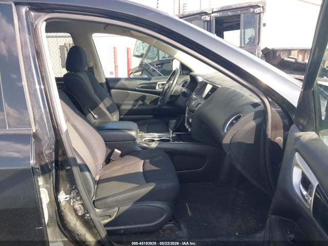 2019 NISSAN PATHFINDER SV 5
