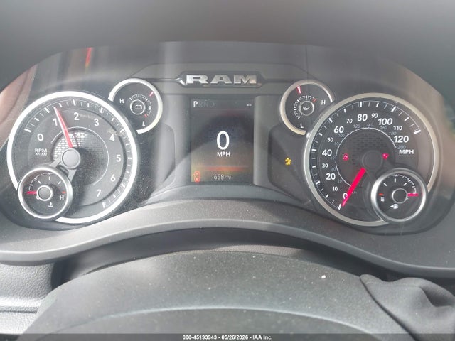 صورة 7 لـ 2026 RAM 2500 TRADESMAN 4X4 6'4 BOX
