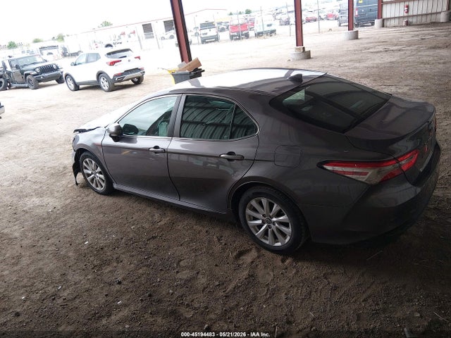 2019 TOYOTA CAMRY LE 15