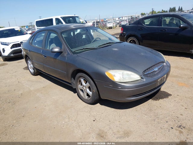 FORD TAURUS SE - 1